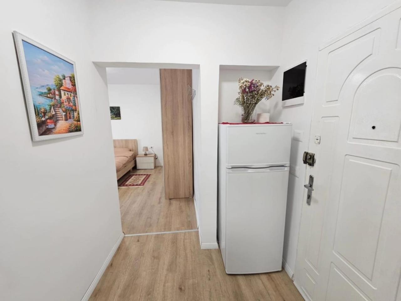 Alan Apartments 4 Myslym Shyri Tirana Bagian luar foto