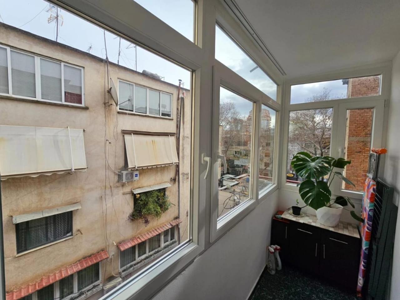 Alan Apartments 4 Myslym Shyri Tirana Bagian luar foto